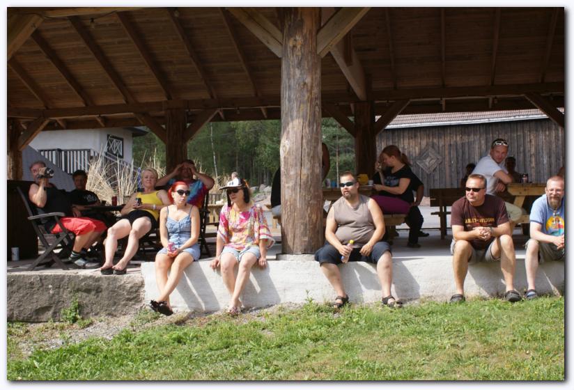 802x537 pixels (88K)